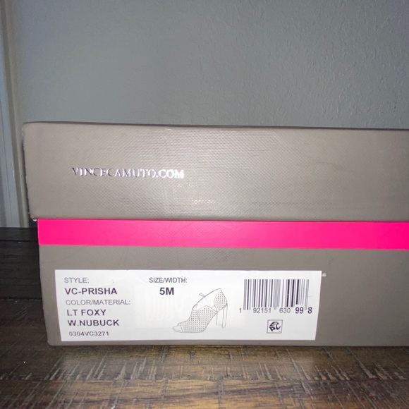 New Vince Camuto Size 5M - Picture 5 of 5